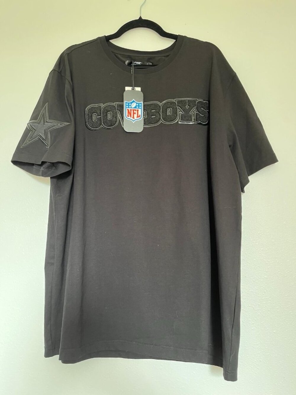 DALLAS COWBOYS Pro Standard NFL Triple Black Tee Shirt Men's Size 2XL NWT $50